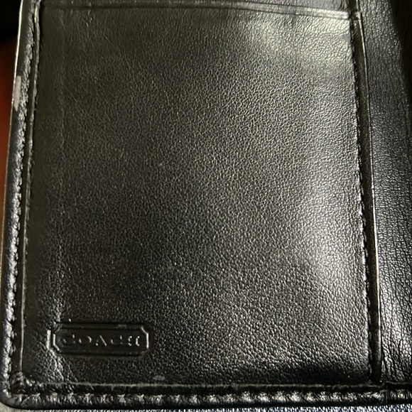 Coach Wallet - Picture 7 of 7